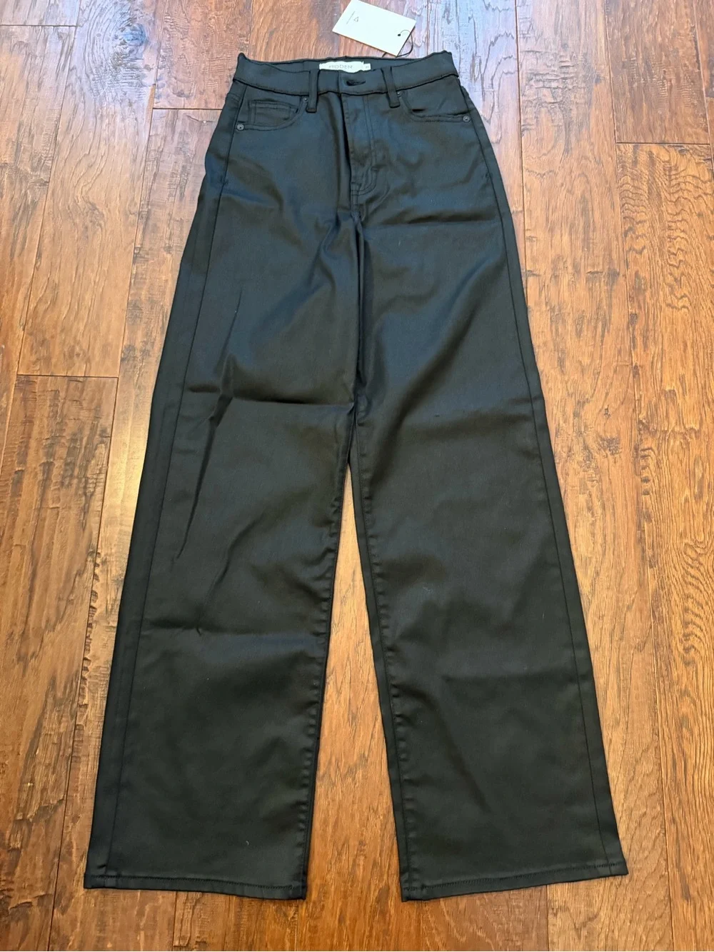 NWT Hidden Logan High Rise Dad Stretch Jeans